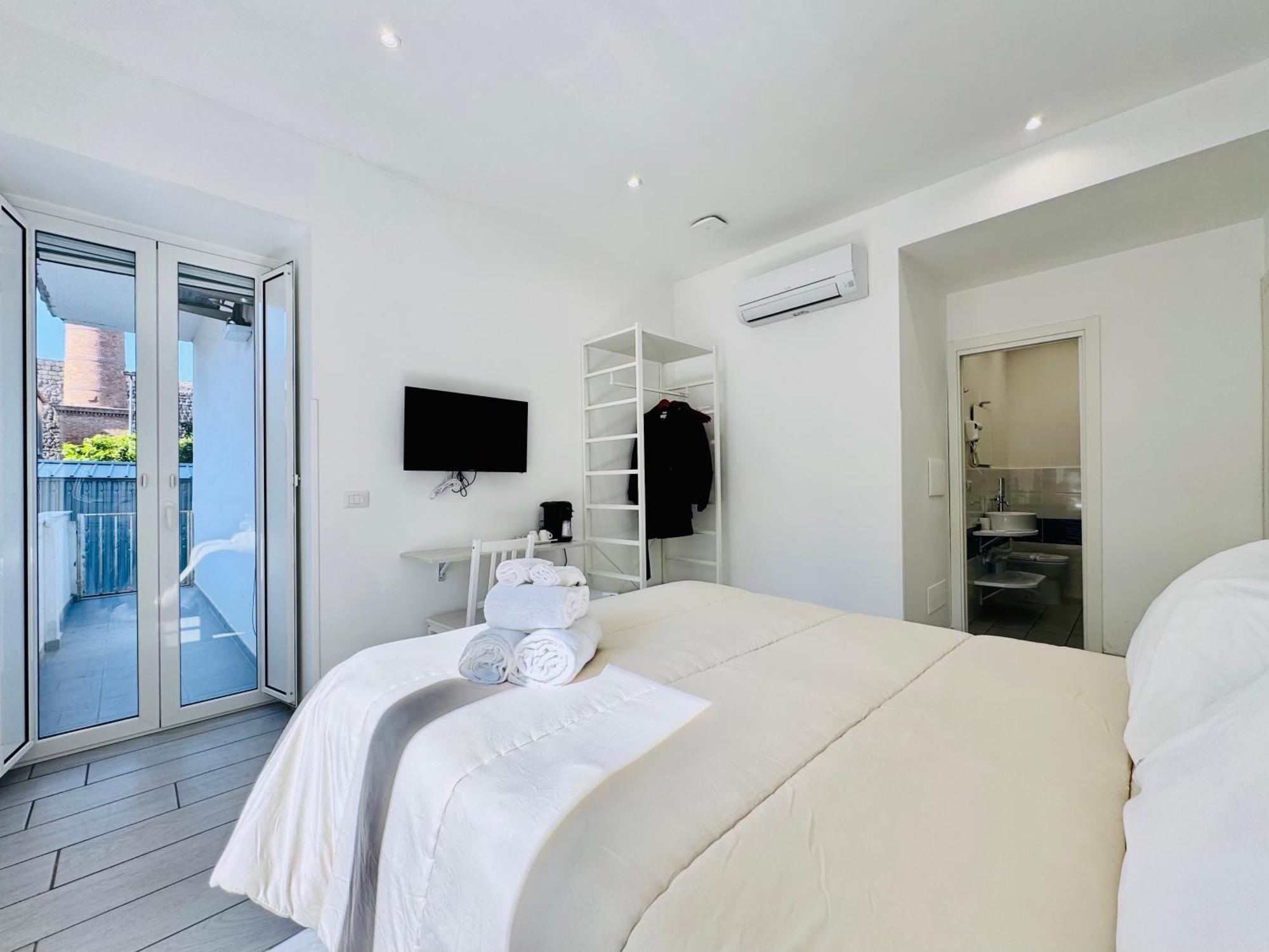 Yourhome - Blue Marina Rooms Сорренто Экстерьер фото